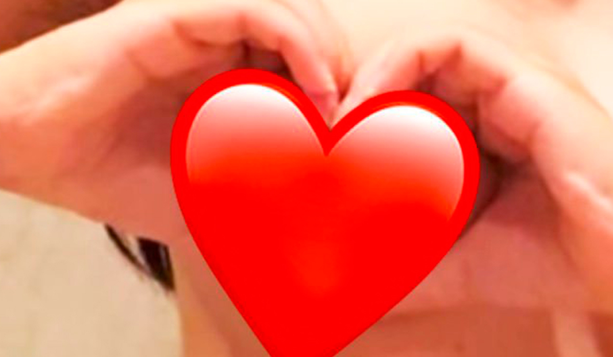 heart shaped boob challenge
